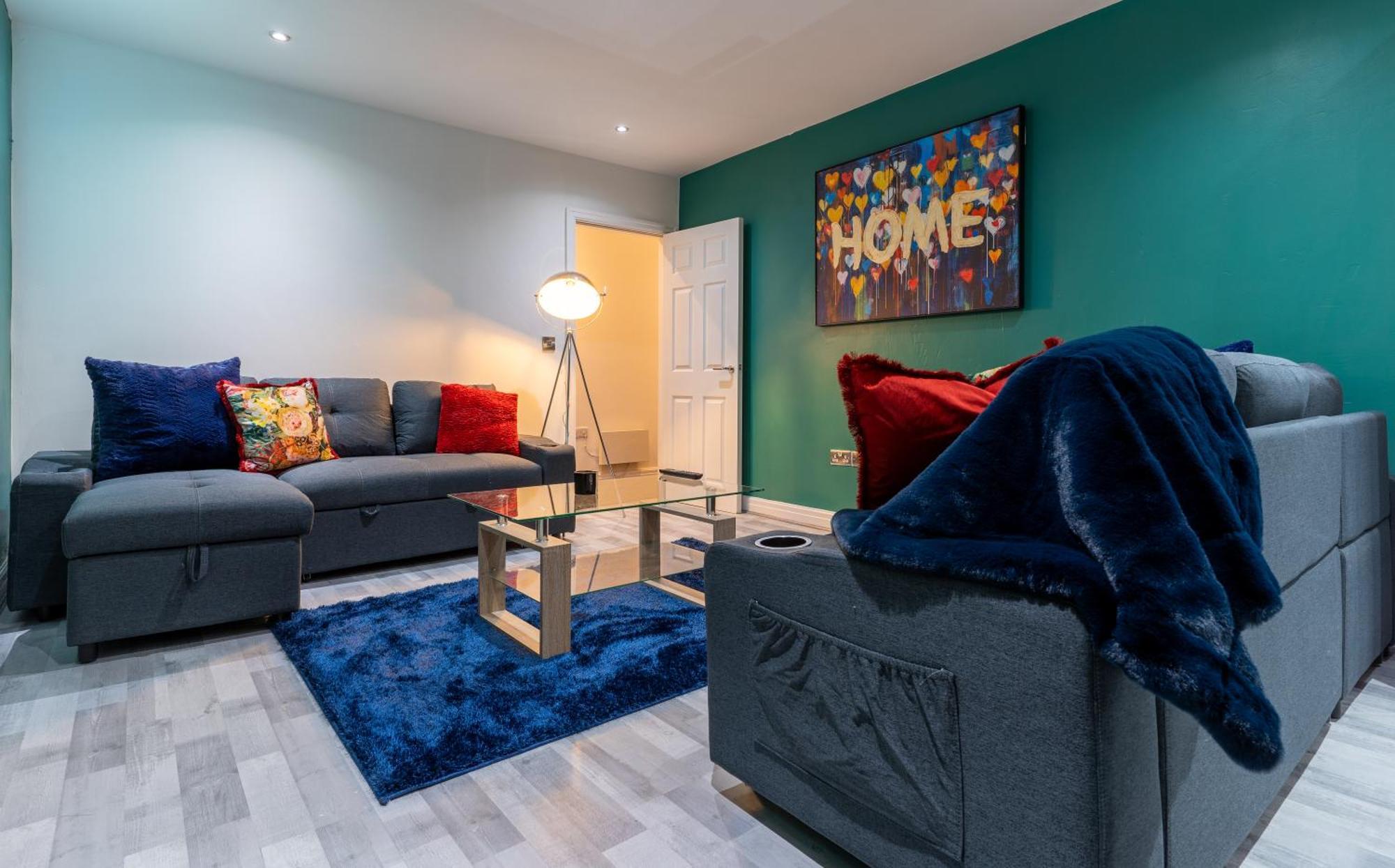 Hackins Hey Stylish Central Duplex - Quiet & Convenient * Liverpool
